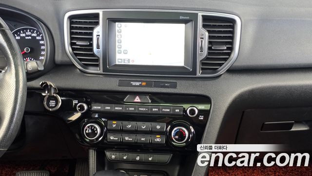 Kia Sportage 2016 — photo 20