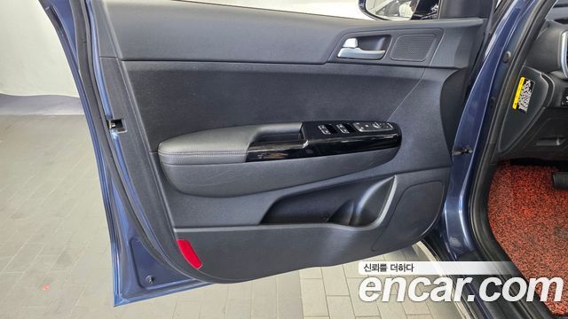 Kia Sportage 2016 — photo 14