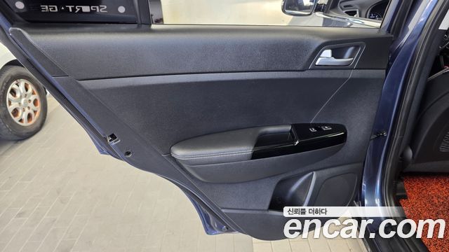 Kia Sportage 2016 — photo 15