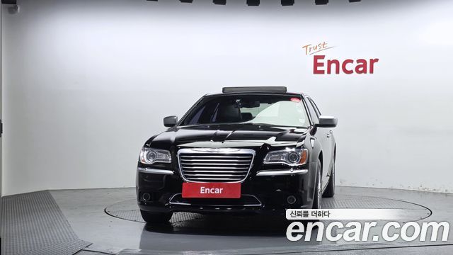 Chrysler 300C 2013 — photo 3