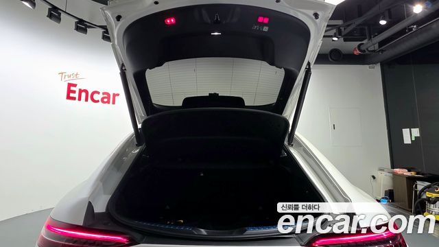 Mercedes-Benz AMG GT 2022 — photo 19