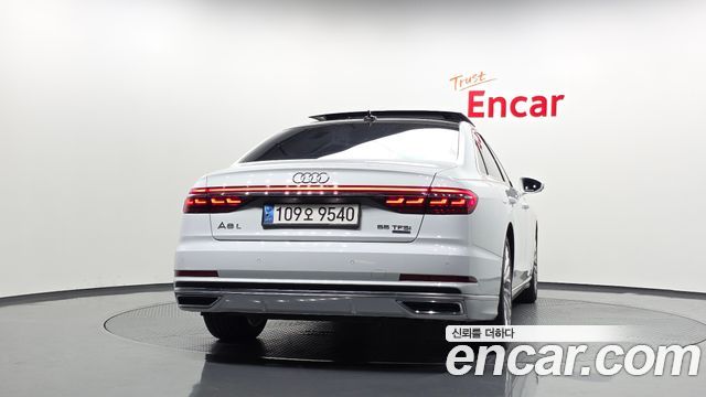 Audi A8 2020 — photo 4