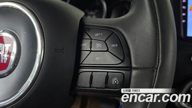 Fiat 500X 2016 — photo 18