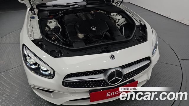 Mercedes-Benz SL-Class 2019 — photo 6