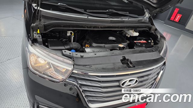 Hyundai Starex 2019 — photo 6