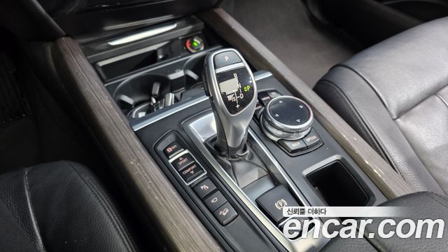 BMW X5 2015 — photo 9