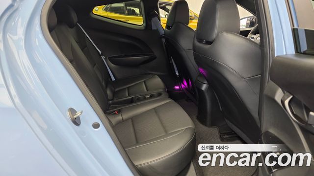 Hyundai Veloster 2019 — photo 11