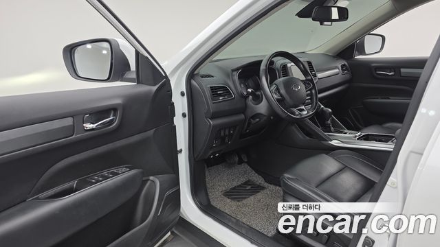 Renault Korea QM6 2023 — photo 10