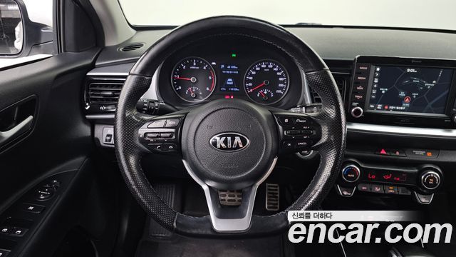 Kia Stonic 2018 — photo 19