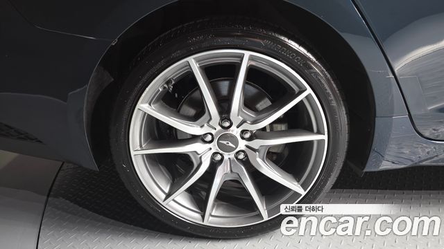 Genesis G70 2021 — photo 5