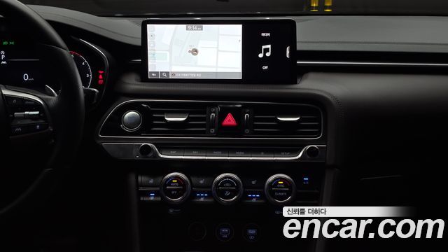 Genesis G70 2021 — photo 20