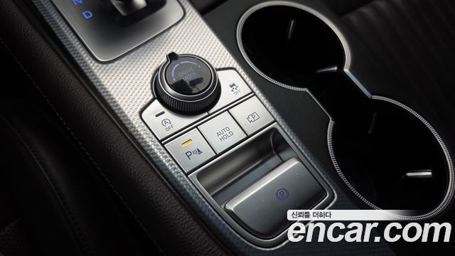 Genesis G70 2021 — photo 23