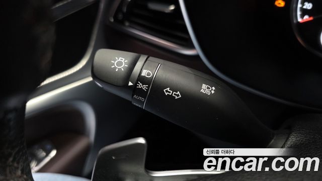 Genesis G70 2021 — photo 26