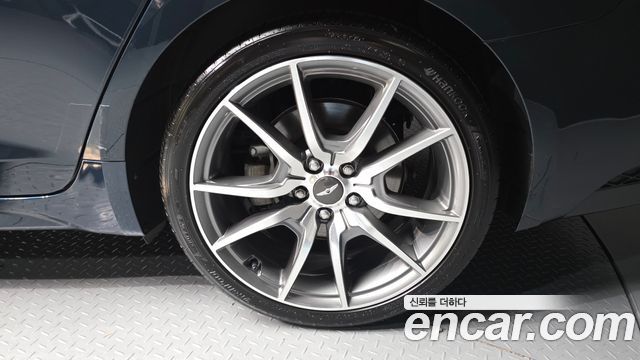 Genesis G70 2021 — photo 7