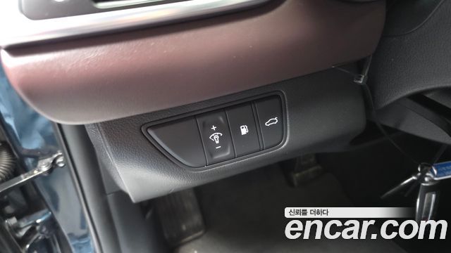 Genesis G70 2021 — photo 28