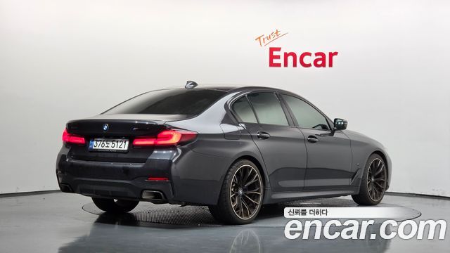BMW 5-Series 2021 — photo 2
