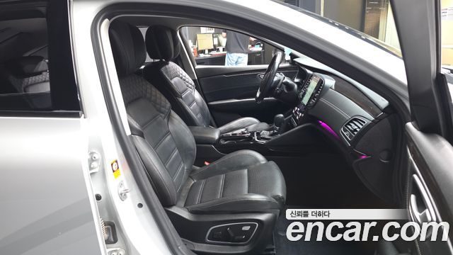 Renault Korea SM6 2019 — photo 17