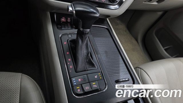 Kia Canival 2017 — photo 9