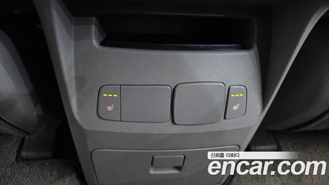 Kia Canival 2017 — photo 17