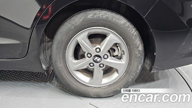 Hyundai AVANTE 2016 — photo 7