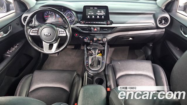 Kia K3 2019 — photo 10