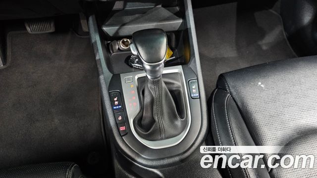 Kia K3 2019 — photo 12