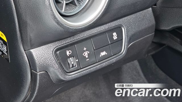 Kia K3 2019 — photo 27