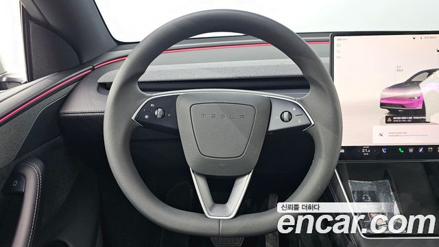 Tesla Model Y 2026 — photo 17