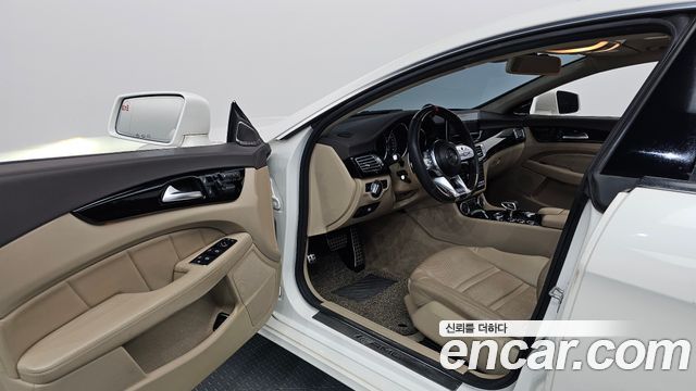 Mercedes-Benz CLS-Class 2014 — photo 10