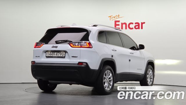 Jeep Cherokee 2019 — photo 2