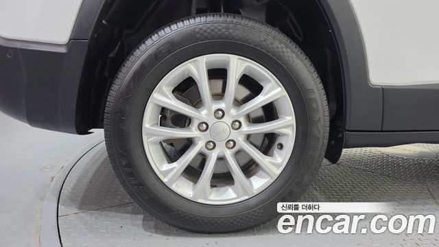 Jeep Cherokee 2019 — photo 5