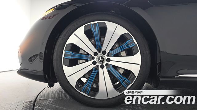 Mercedes-Benz EQS 2022 — photo 5