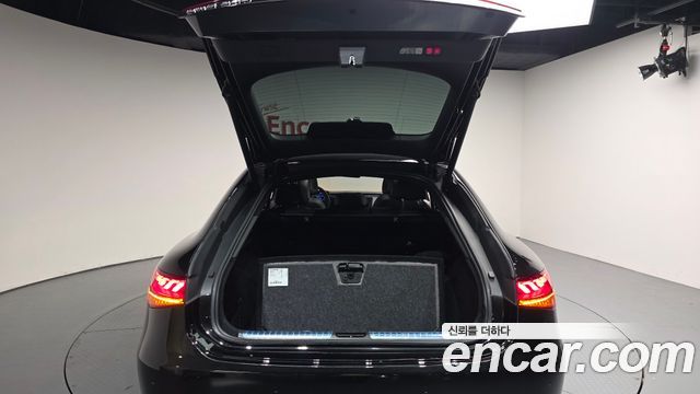 Mercedes-Benz EQS 2022 — photo 26