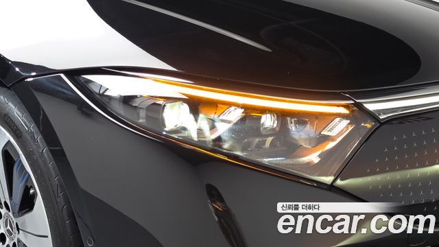 Mercedes-Benz EQS 2022 — photo 8