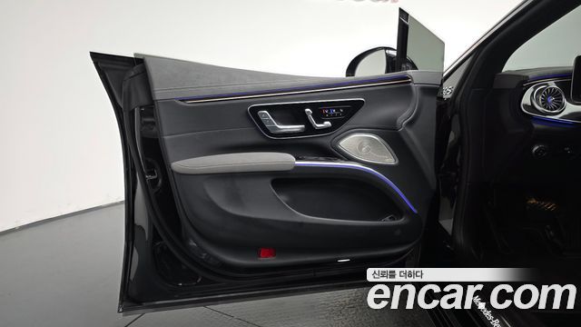 Mercedes-Benz EQS 2022 — photo 14