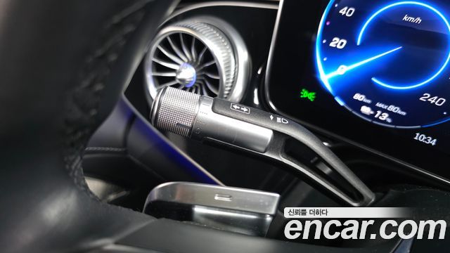 Mercedes-Benz EQS 2022 — photo 30
