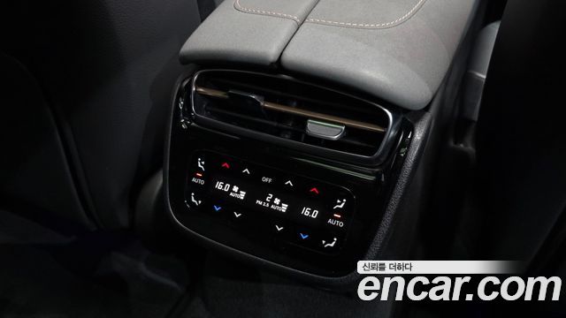Mercedes-Benz EQS 2022 — photo 32