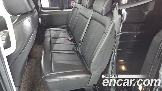 Hyundai Staria 2023 — photo 17