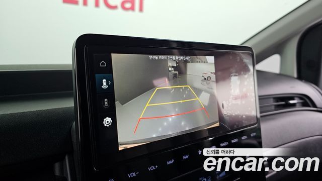 Hyundai Staria 2023 — photo 23