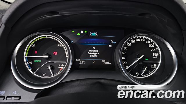 Toyota Camry 2018 — photo 11