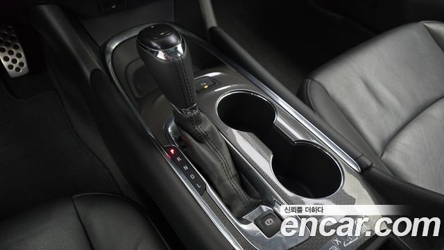Chevrolet Korea Malibu 2017 — photo 12