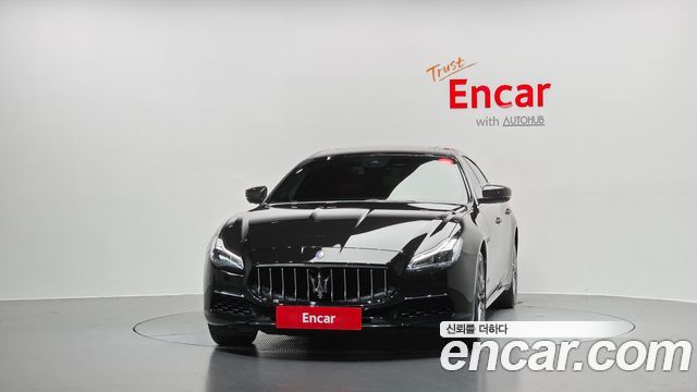 Maserati Quattroporte 2018 — photo 3