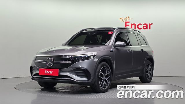 Mercedes-Benz EQB 2022 — photo 1