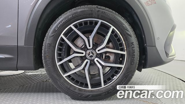 Mercedes-Benz EQB 2022 — photo 5