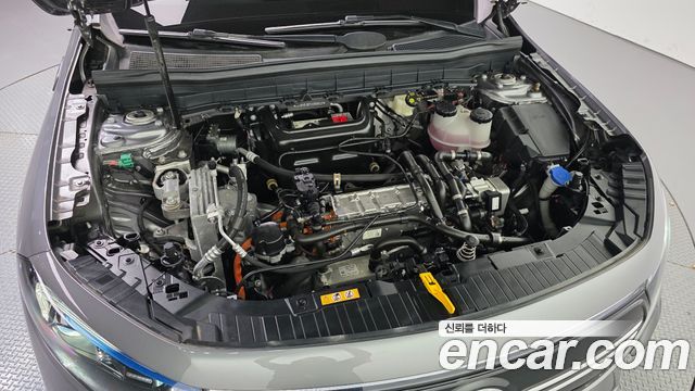 Mercedes-Benz EQB 2022 — photo 6