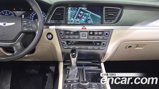 Hyundai Genesis 2016 — photo 20