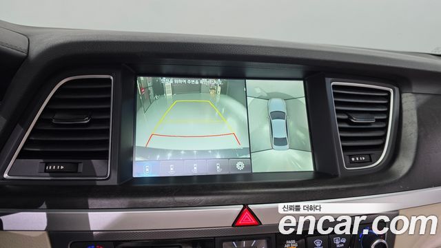 Hyundai Genesis 2016 — photo 22