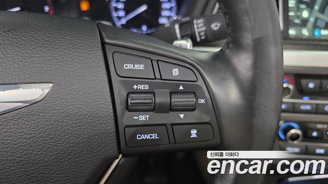 Hyundai Genesis 2016 — photo 23