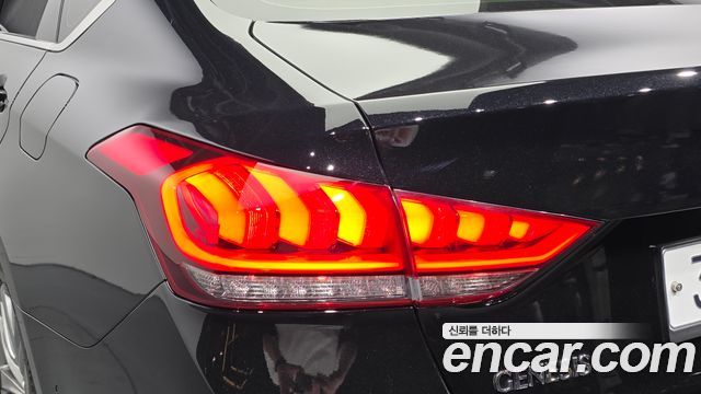 Hyundai Genesis 2016 — photo 9