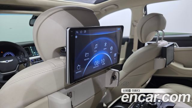 Hyundai Genesis 2016 — photo 29